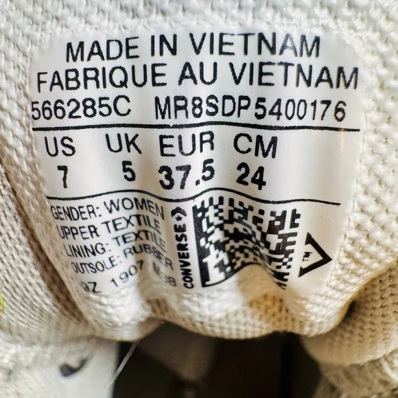 Converse Chuck Taylor All Star Lugged Women's 7 Beige Platform Shoes Hi High Top - Picture 7 of 7